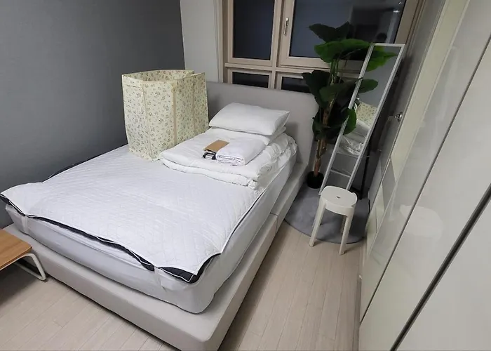 아파트 1-3508 #sinnonhyeon High-rise View #garden View #gangnam Station Line 2 서울특별시